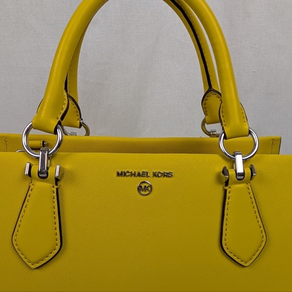 Michael Kors Marilyn Medium Saffiano Leather Woven Sides Purse Satchel Tote NWT - Picture 5 of 15